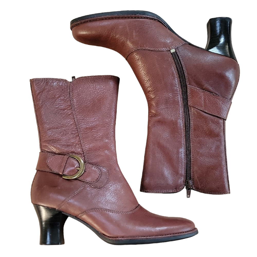 Clarks Brown Leather Ankle Boots With Buckle Size 6.5 EUC - Picture 1 of 9